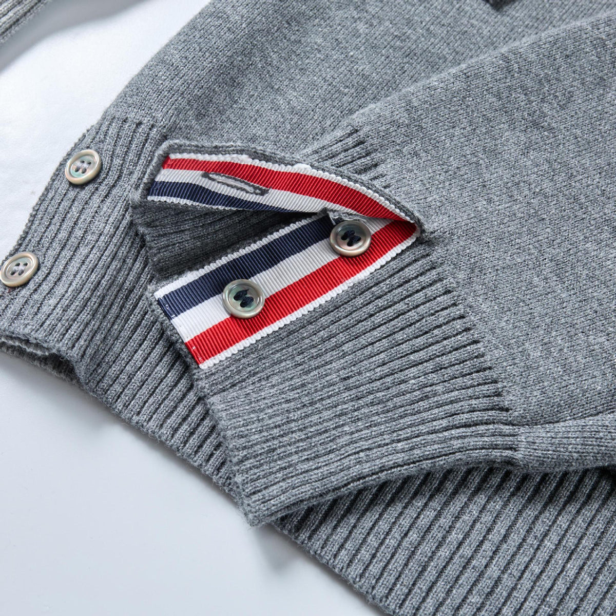 2025SS  Left and right colorblock hoodie THOM TREND